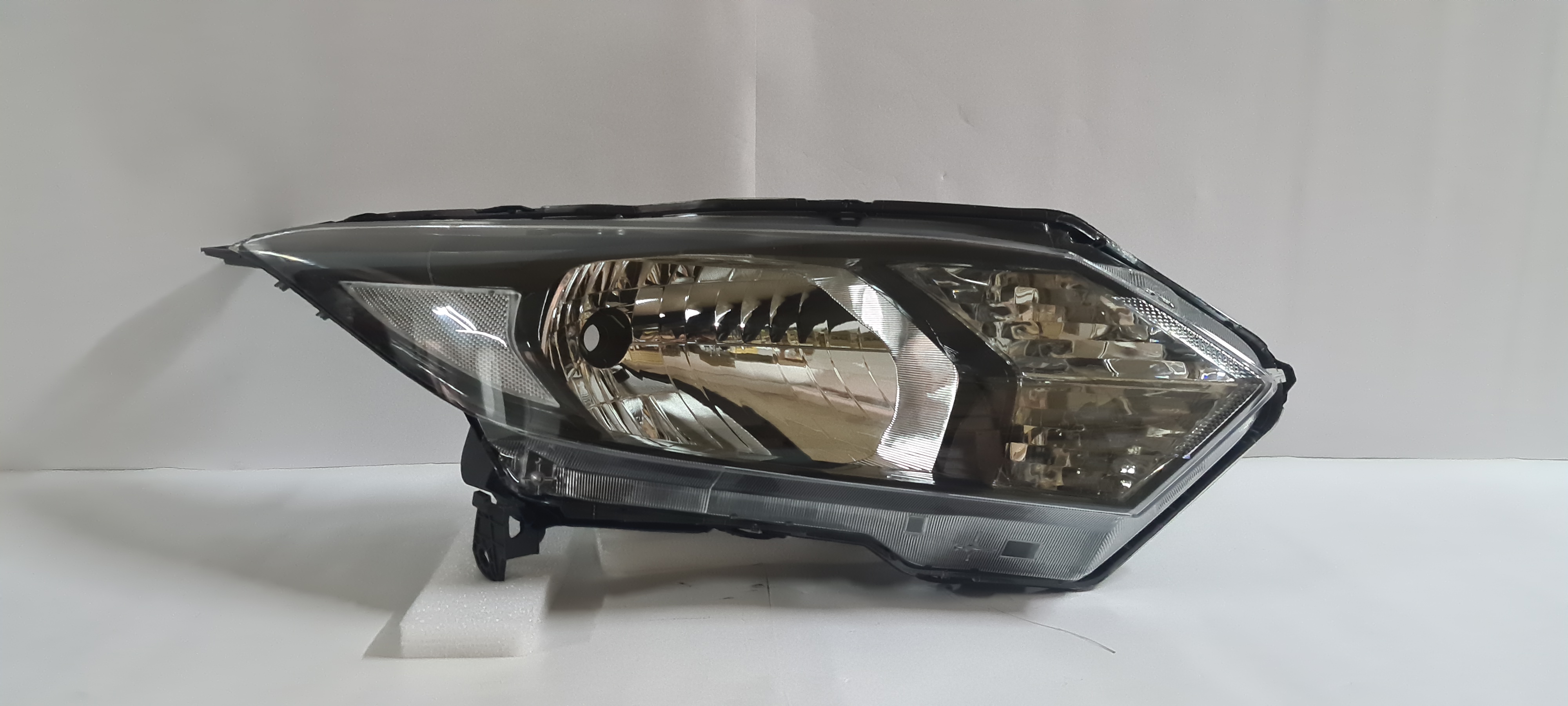  HRV 2015-2017 SUV Right side Head light lamp 