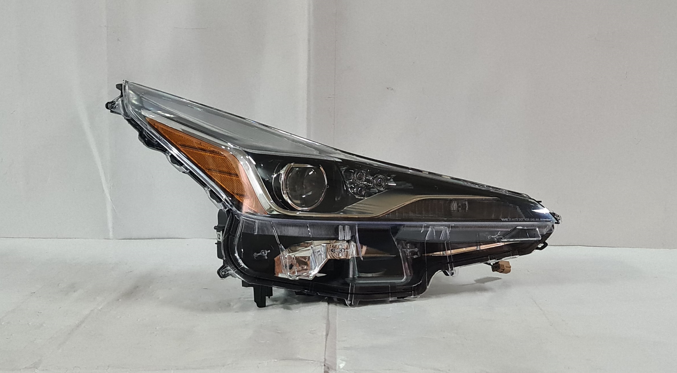  Prius 2020 ON Right side Head light lamp