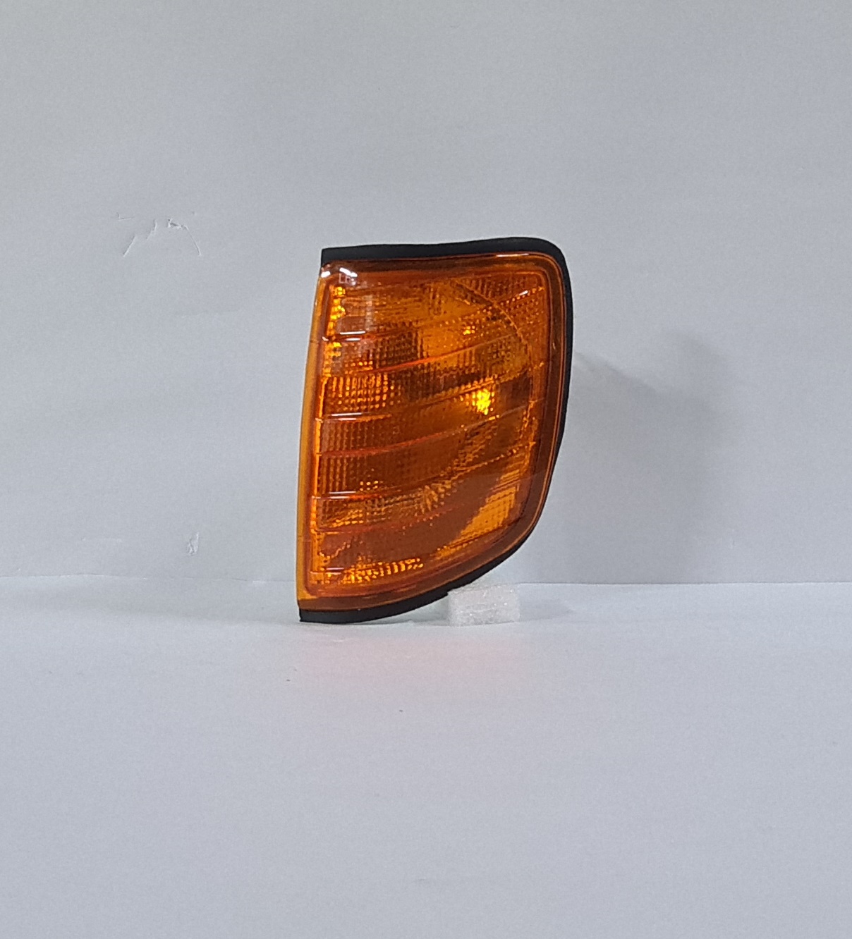  E-Class W124 1985-1993 SDN Left side Corner light lamp   