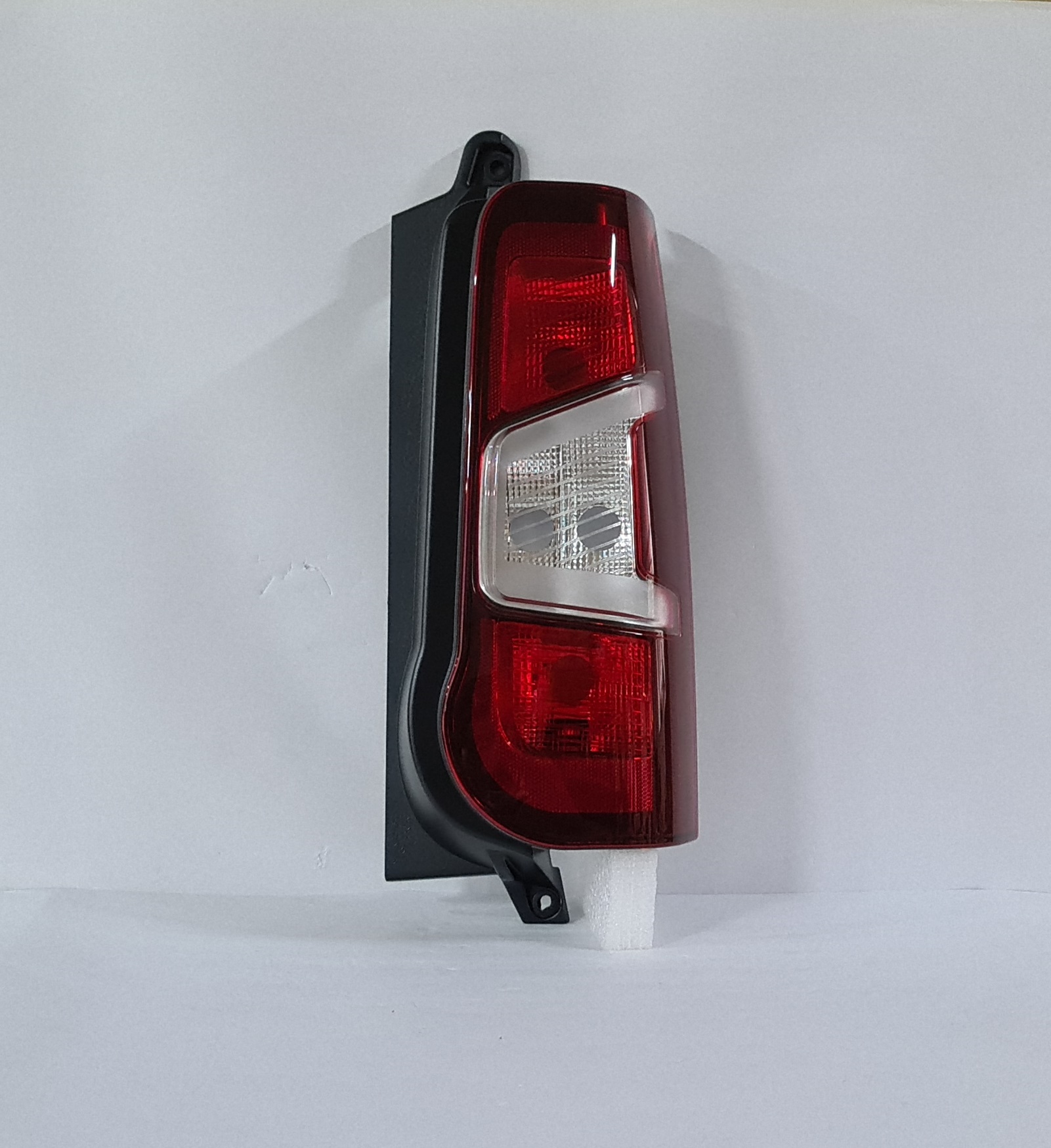  Berlingo 2019 On Tail light lamp Right side