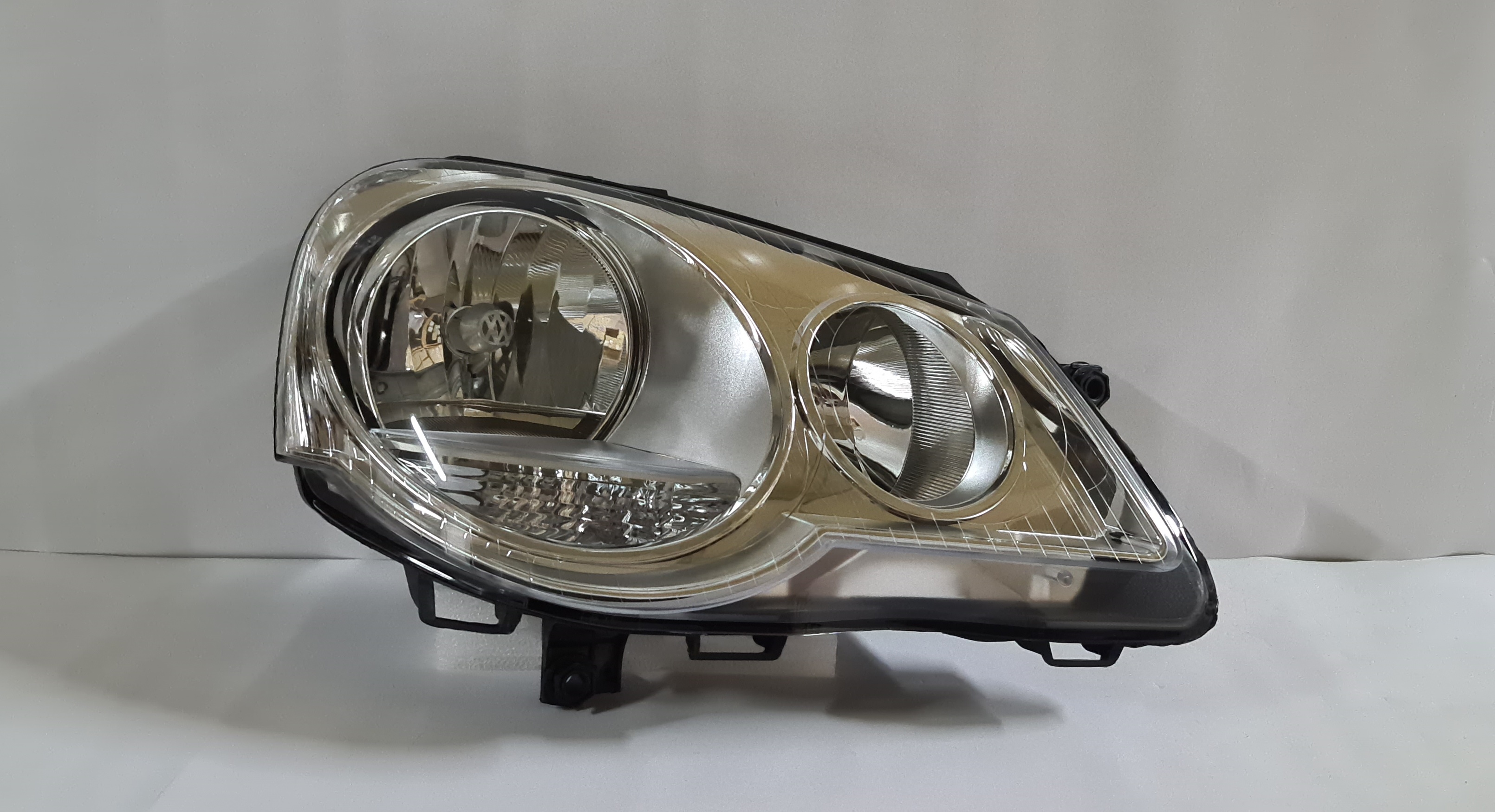  Polo 9N 2005-2009 HatchBack Right side Head light/Head lamp