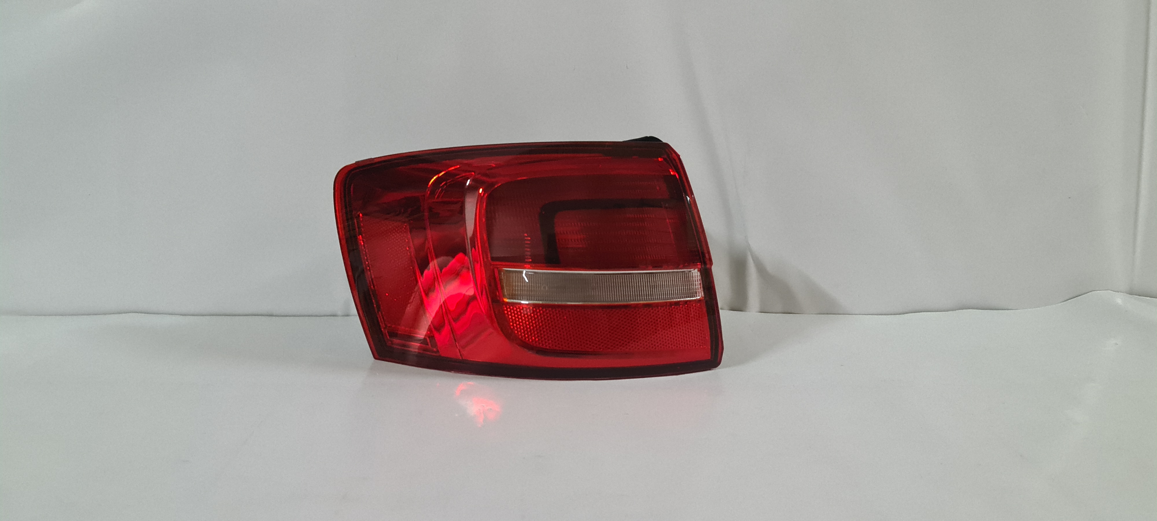  Jetta GP 2016-2017 Sedan Left side Tail light/Tail lamp 