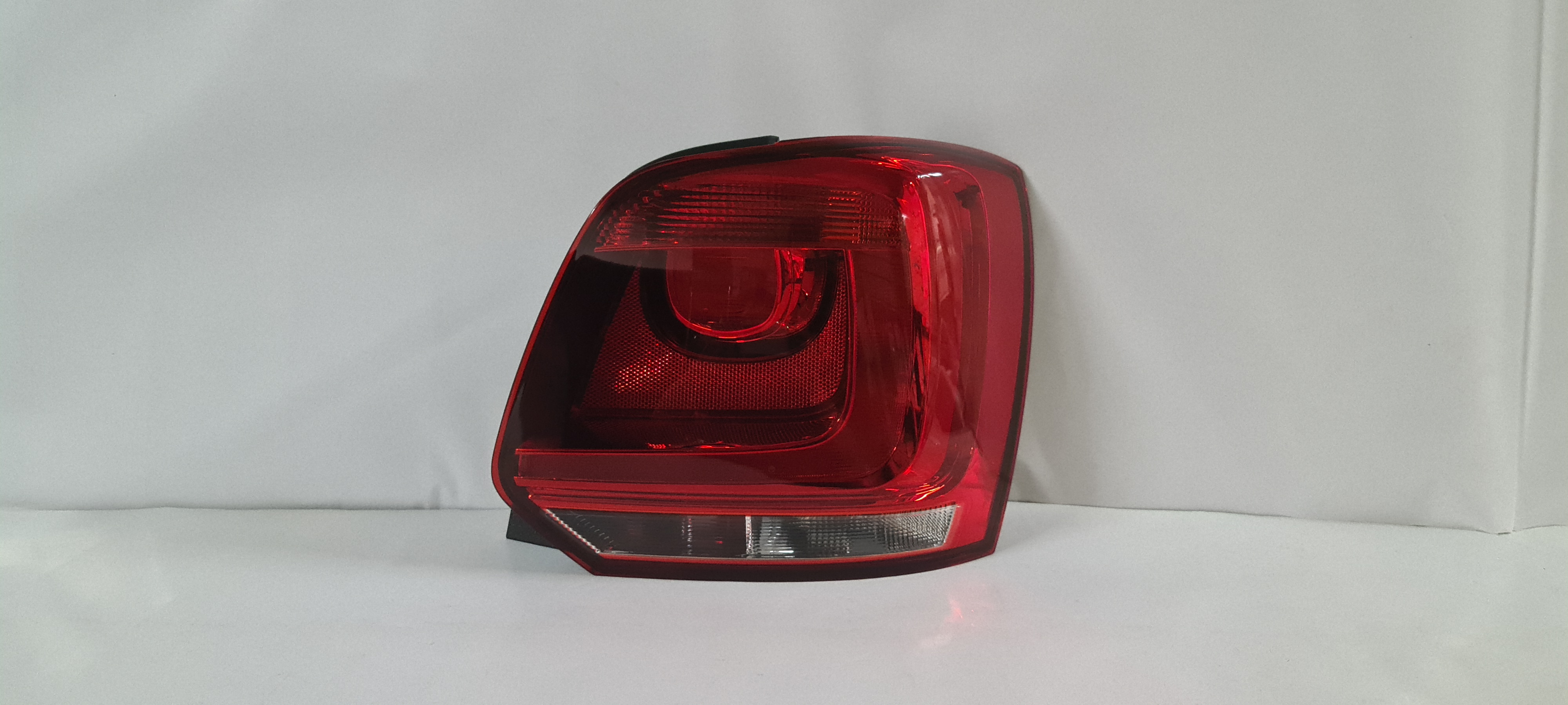  Polo S4 2009-2013 Tail light/Tail lamp with Rear Fog lamp Right side