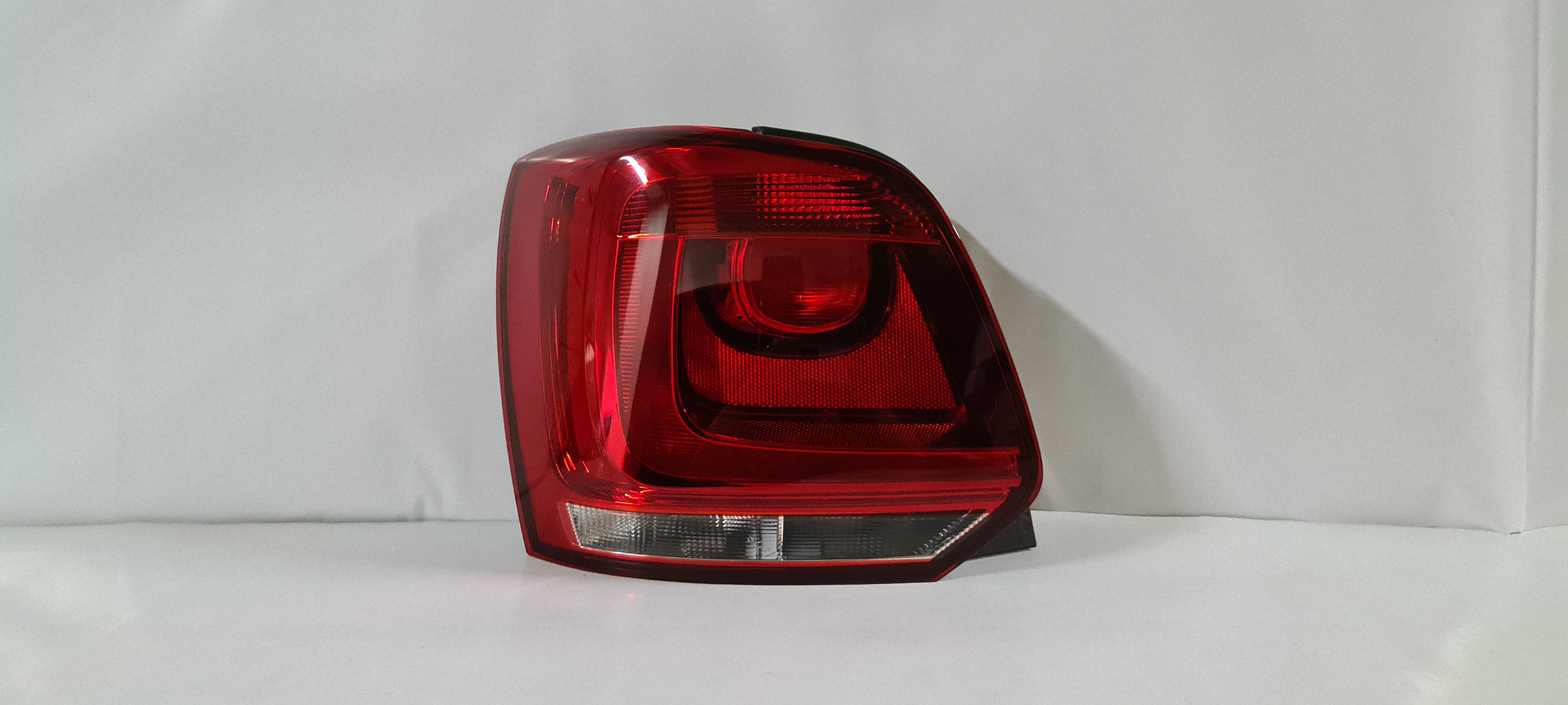  Polo S4 2009-2013 Tail light/Tail lamp Left side  