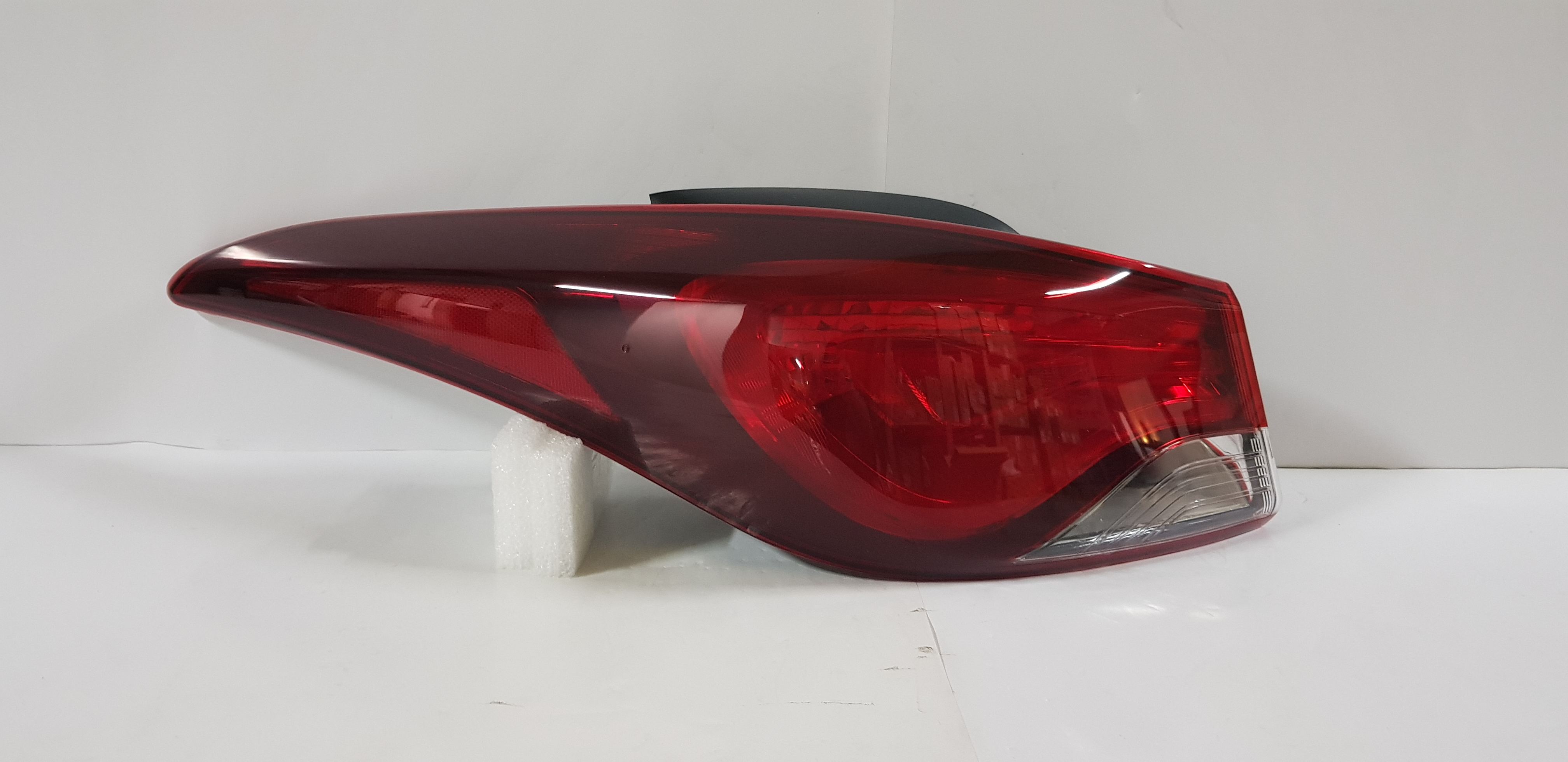  Elantra / i35 2014-2015 Sedan Tail light lamp Left side       