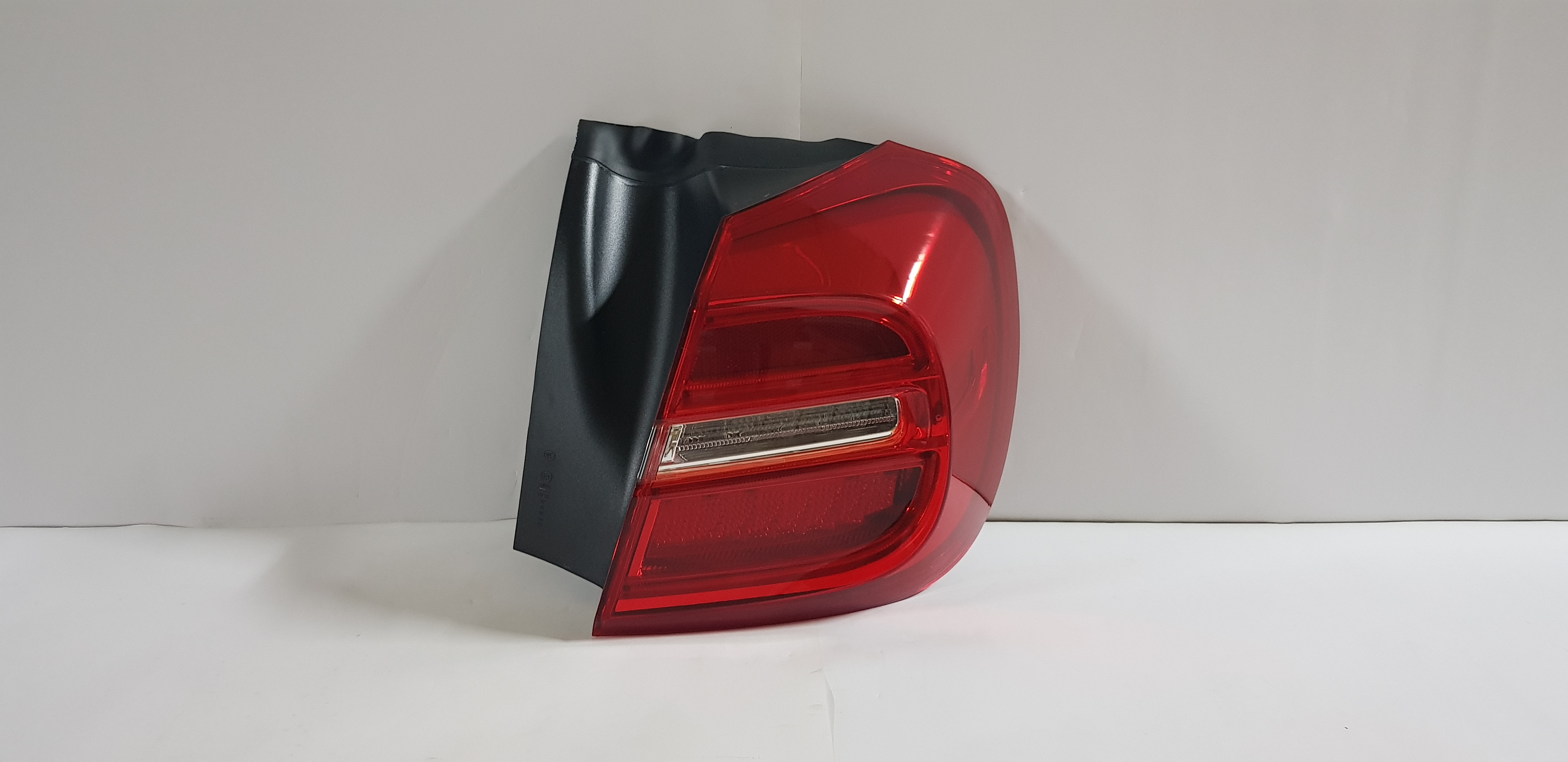  GLA180 2013-2016 Tail light lamp (LED) Right side    