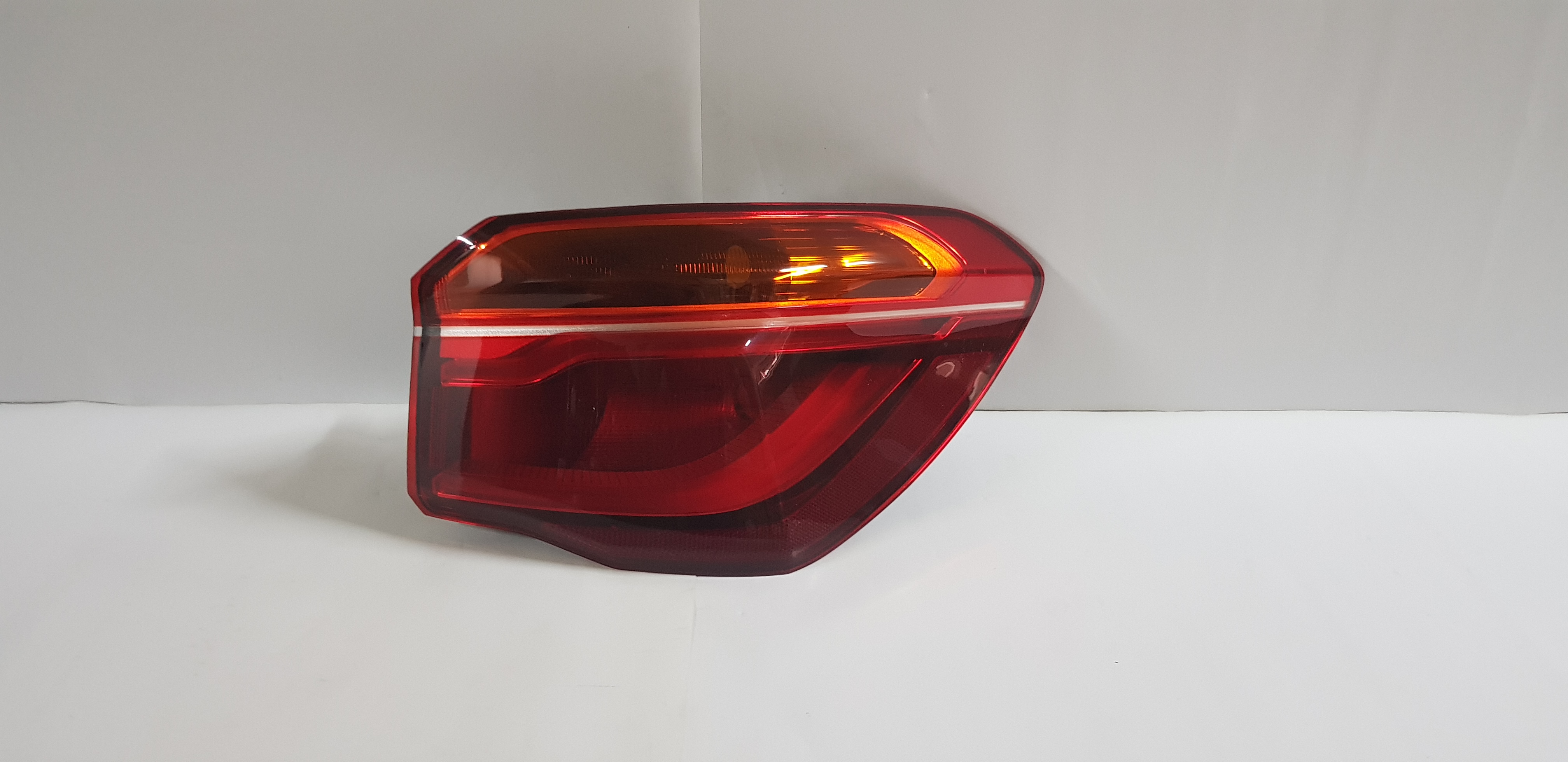  X1 F48 2016 On SUV Tail light lamp (LED) Right side     