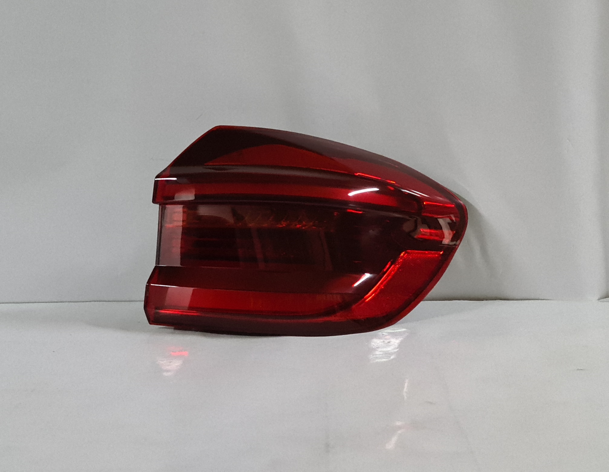  X3 G01 2018 On SUV Tail light lamp (LED) Right side    