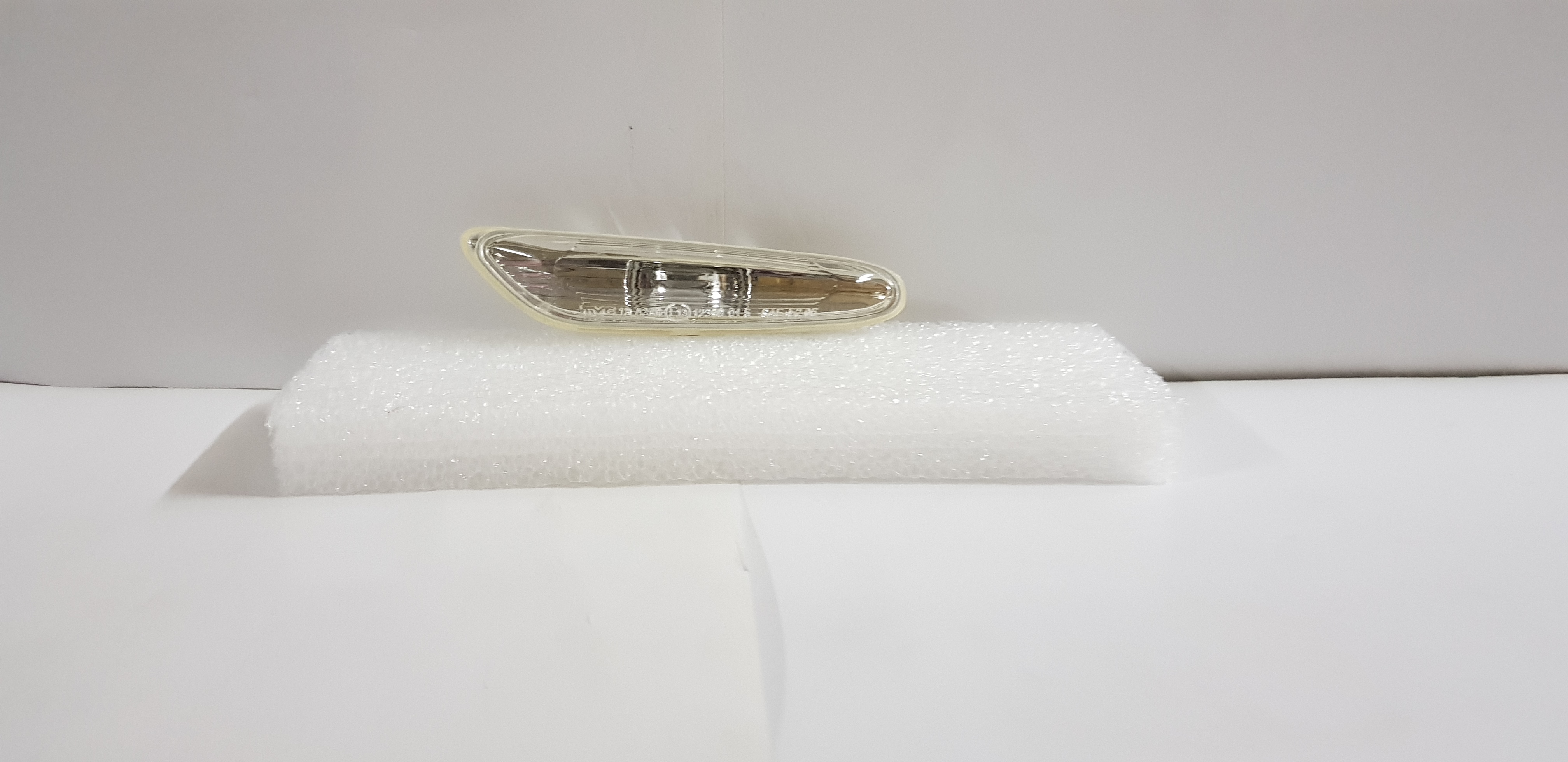  1/3 Series E81, E90 2004-2011 Left side light lamp 