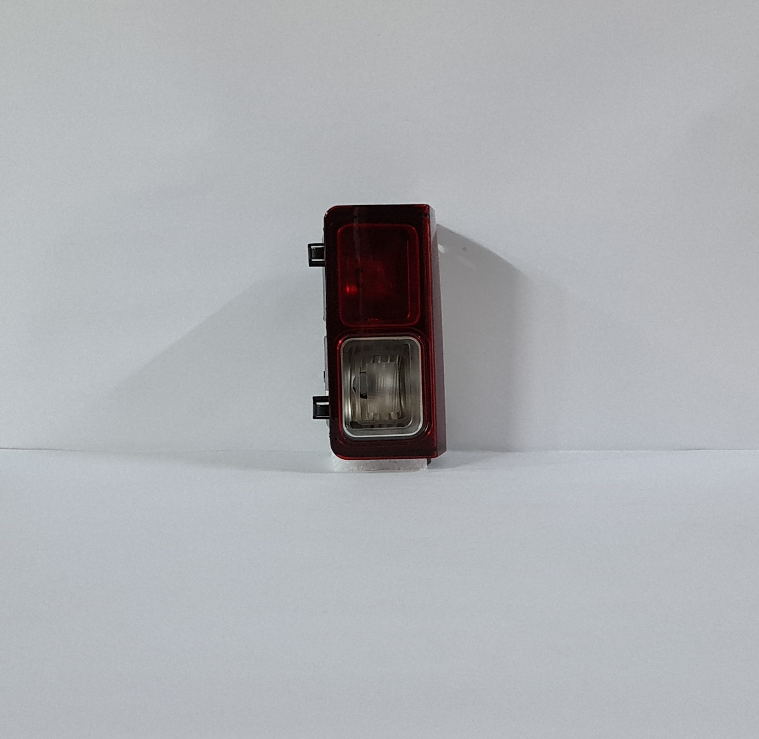  Trafic 2014 ON Van Rear Reversing light lamp Left side     