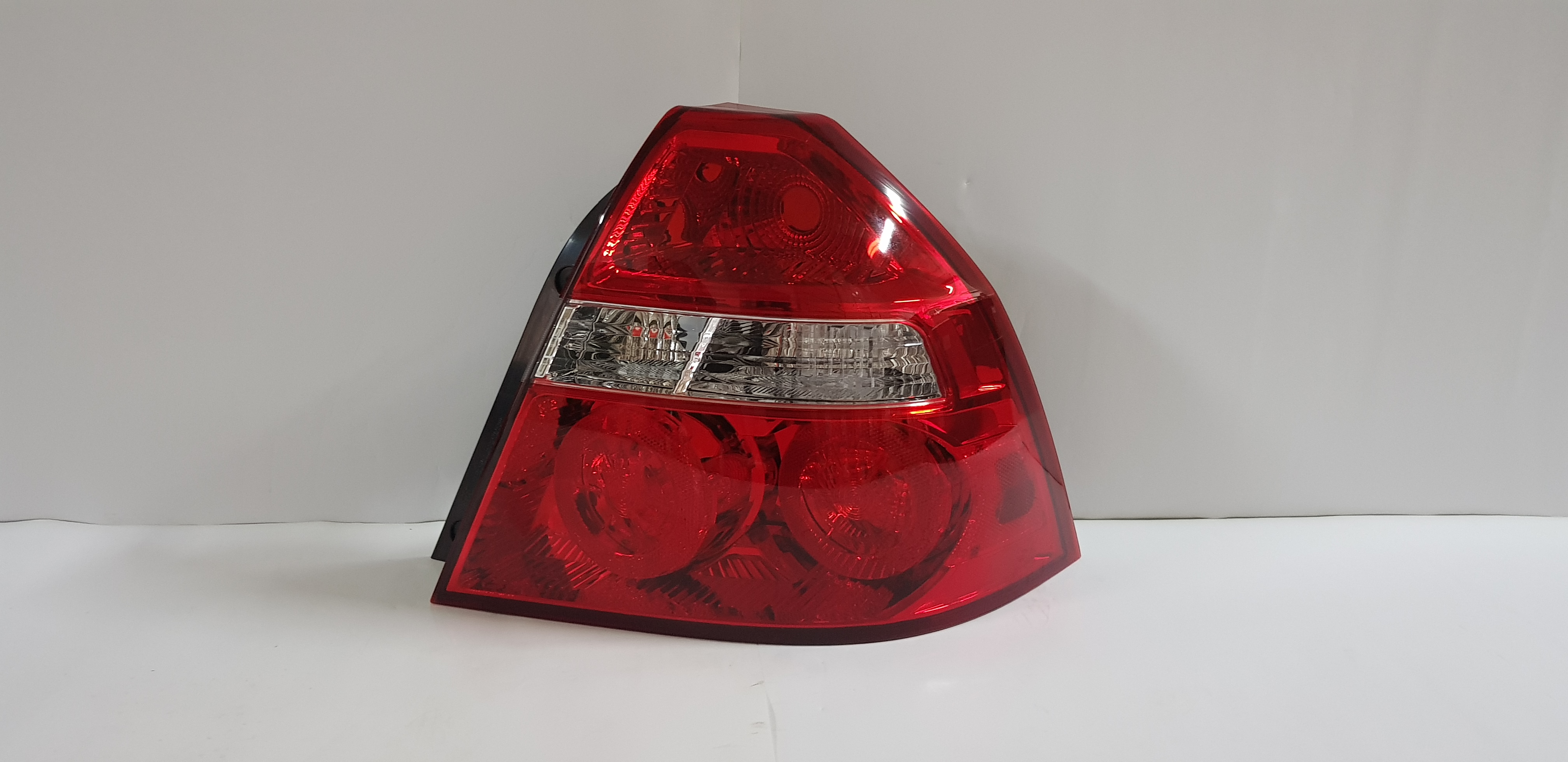  Aveo 2006-2009 Sedan Right side Tail light lamp 