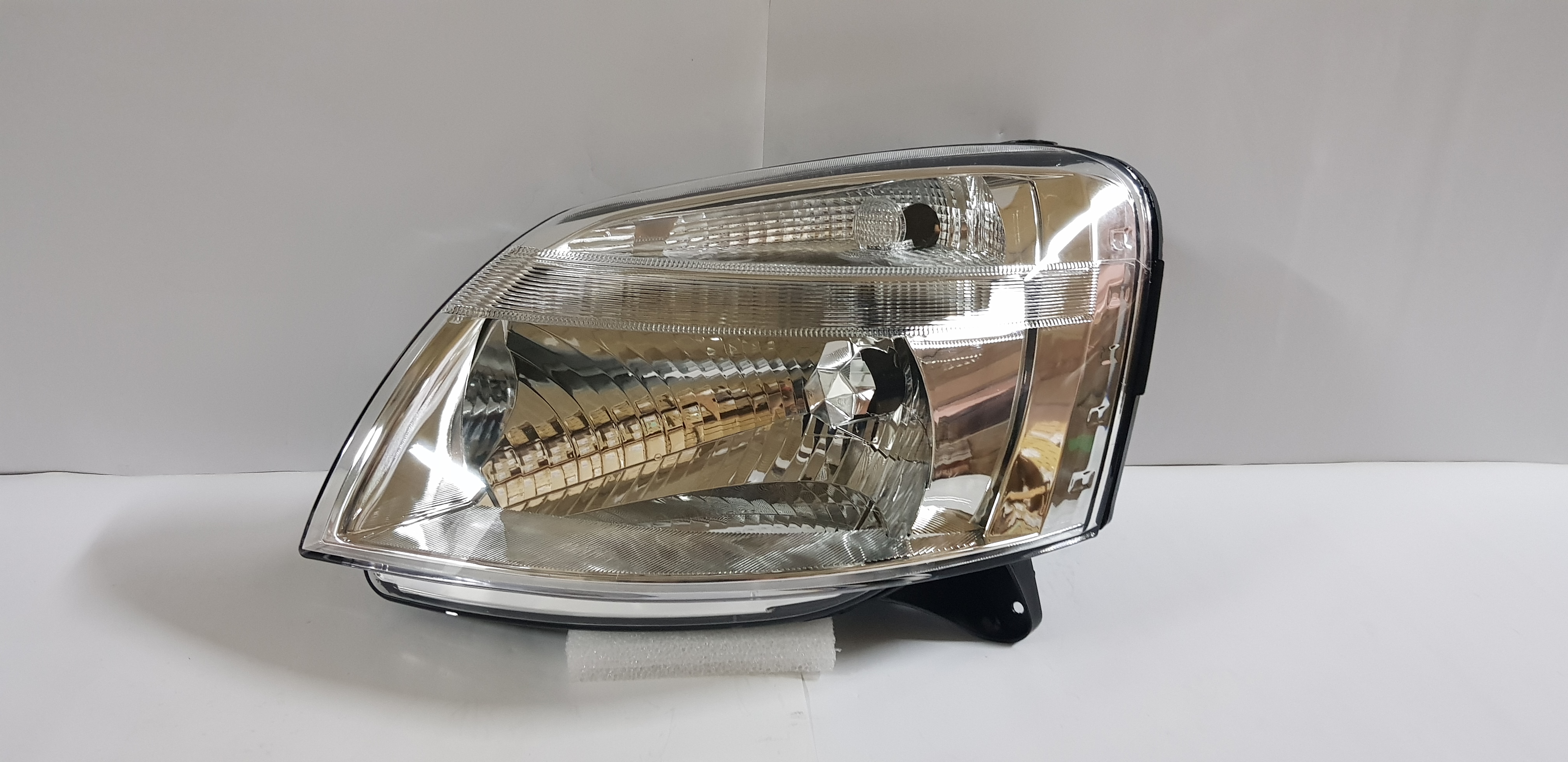  Berlingo 2002-2008 Van Left side Head light lamp 