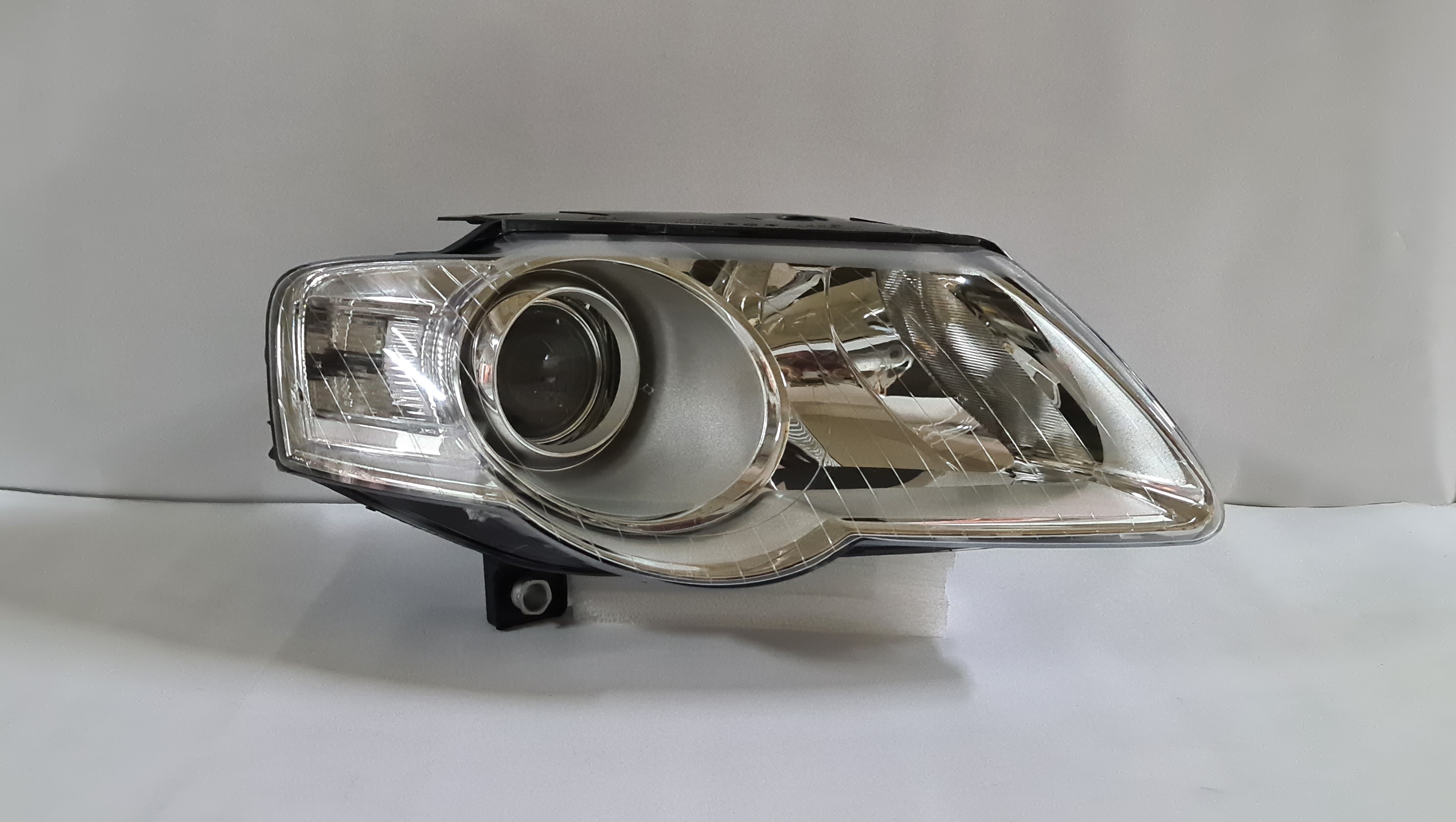  Passat B6/3C 2005-2010 Sedan Right side Head light/Head  lamp 