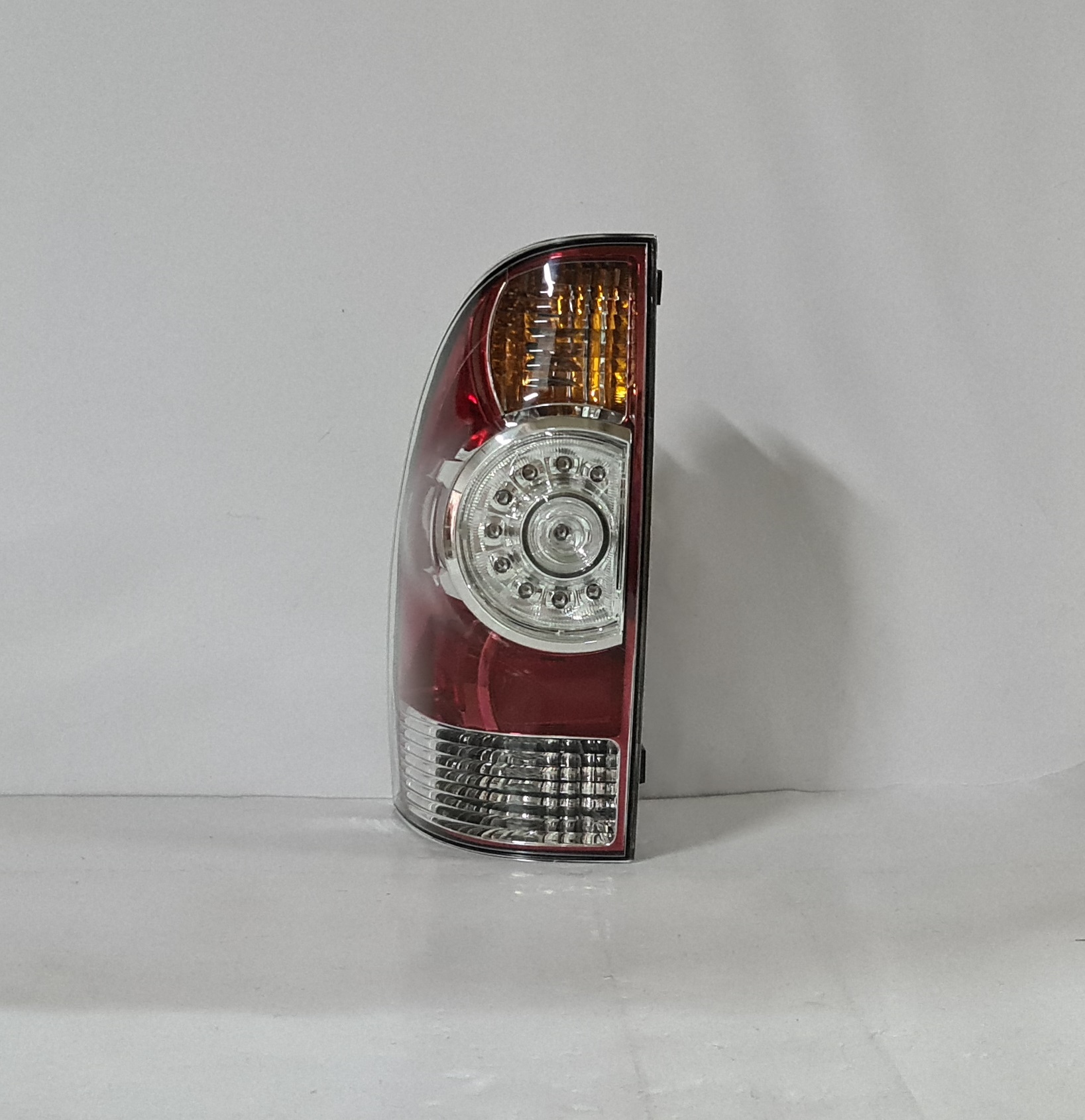 Tacoma 2009-2015 Left side Tail light lamp( LED) 