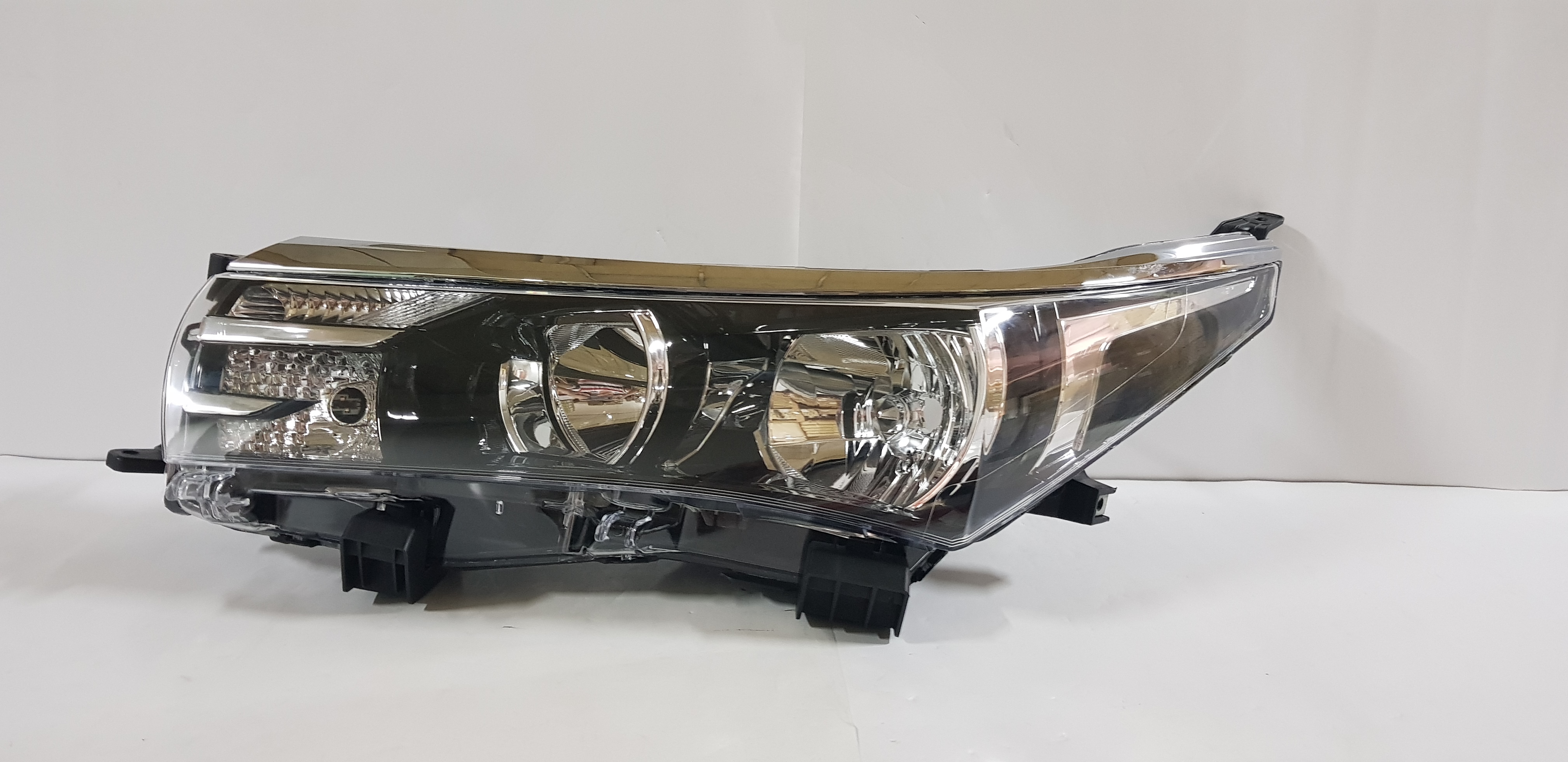  Corolla Altis 2014-2016 Left side Head light lamp 