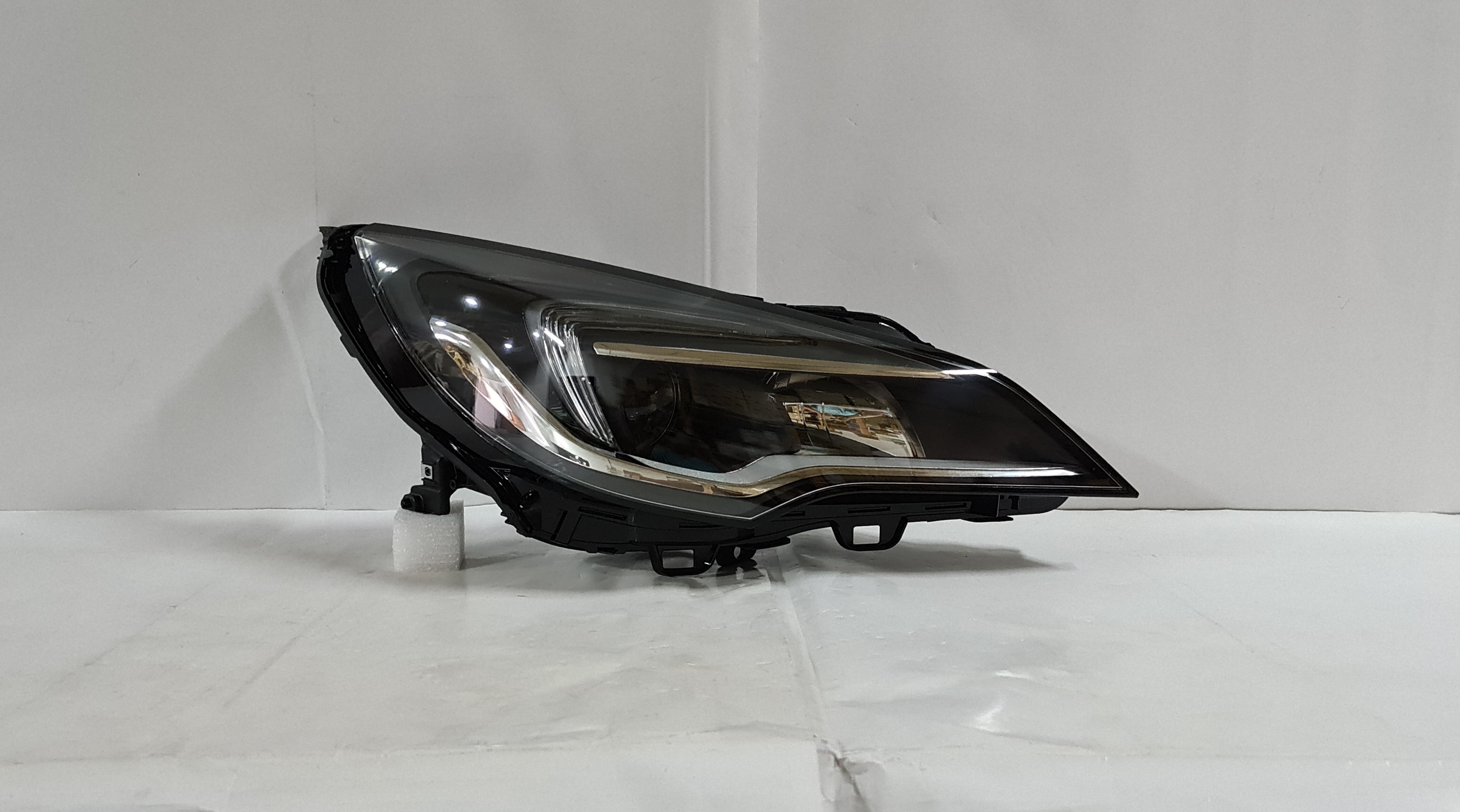  Astra K 2016 On HatchBack Right side Head light lamp 
