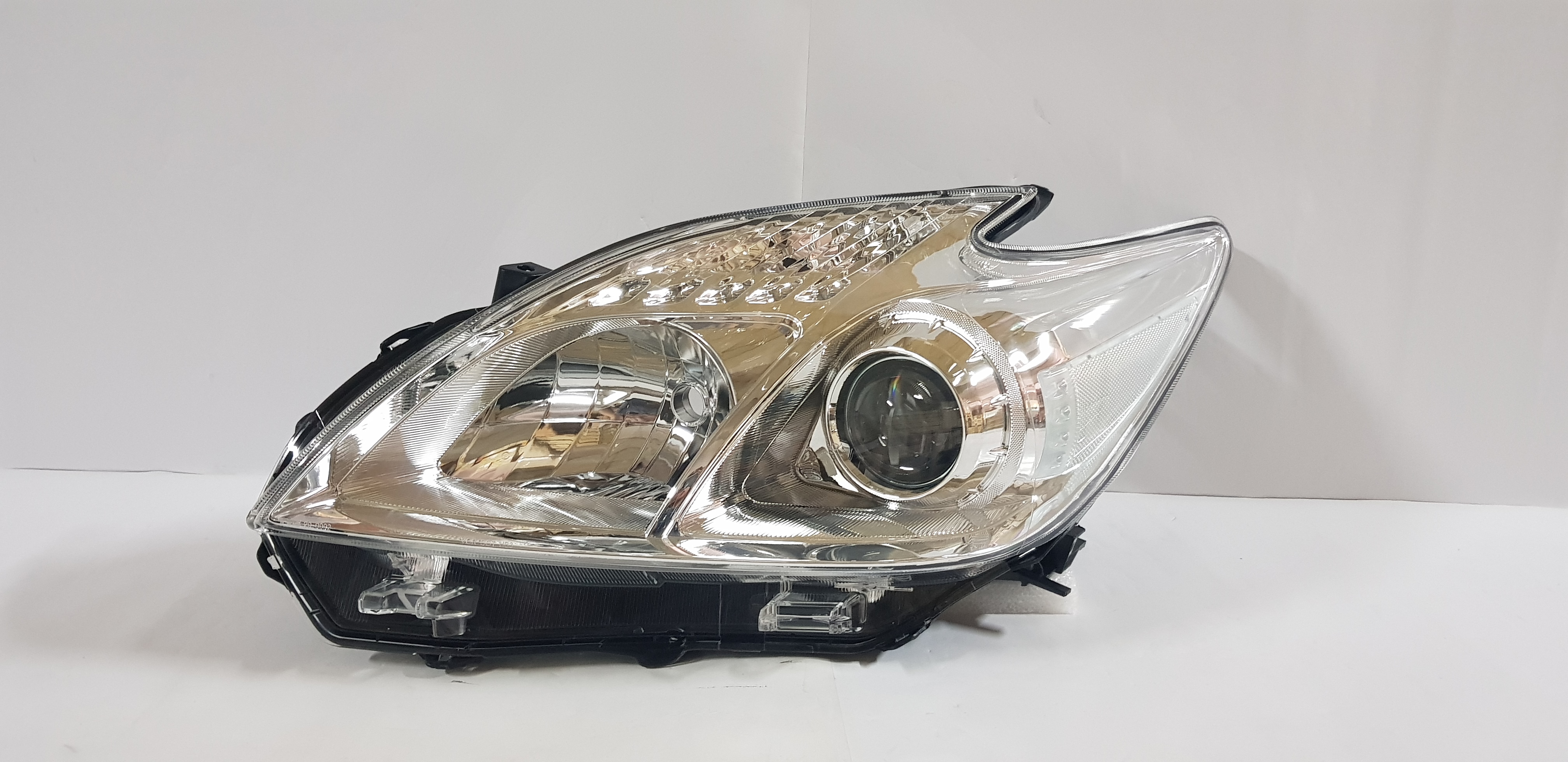  Prius 2012-2015 Head light lamp Left side.,     