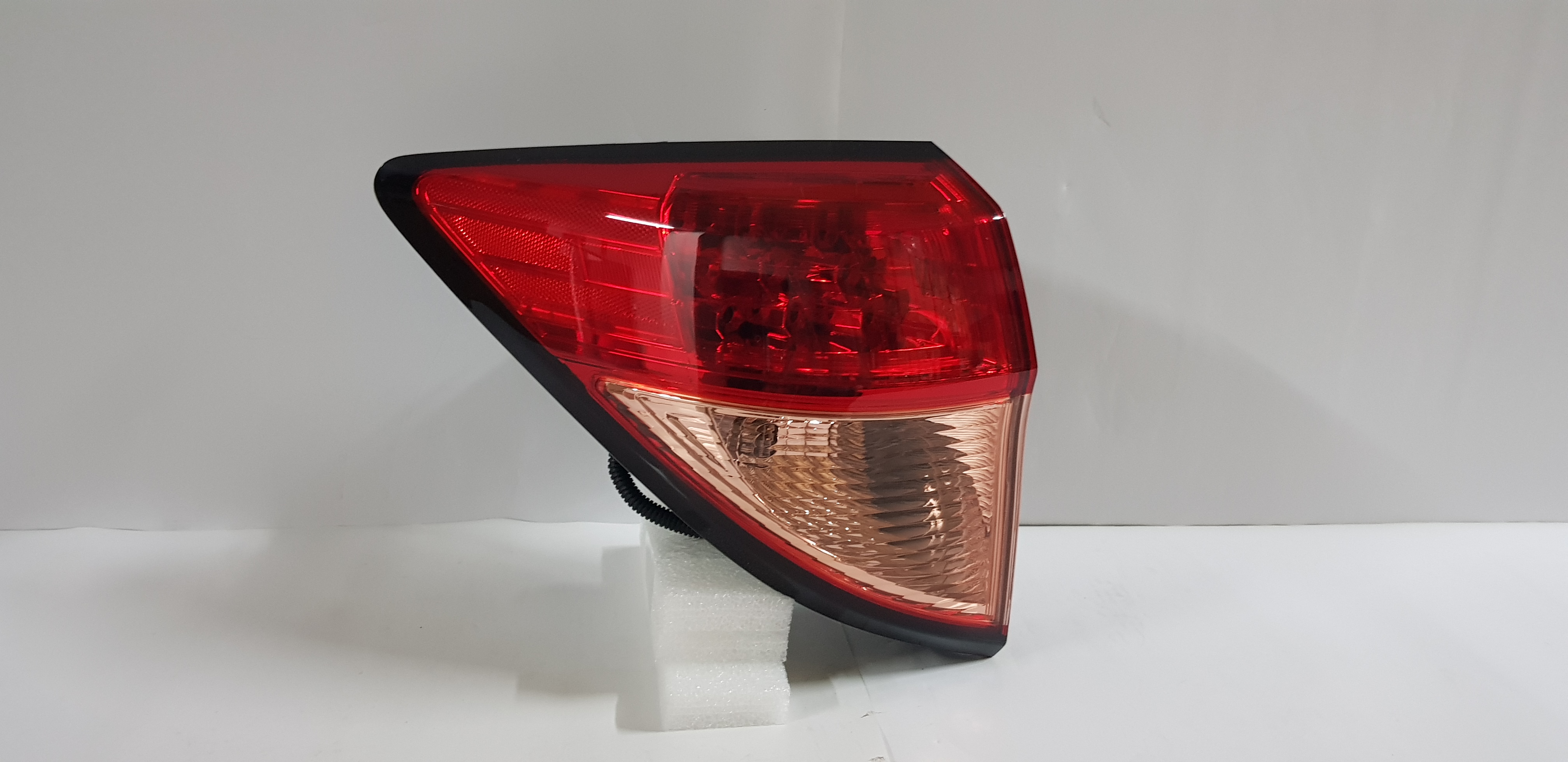  Vezel 2015-2017 Tail light lamp Left side