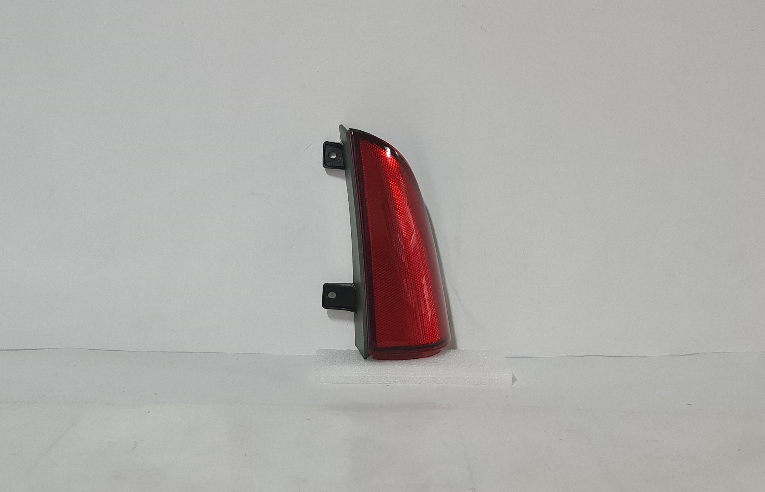  W639 Vito Van 2003 to 2010 Tail light Upper Reflector   Right side      