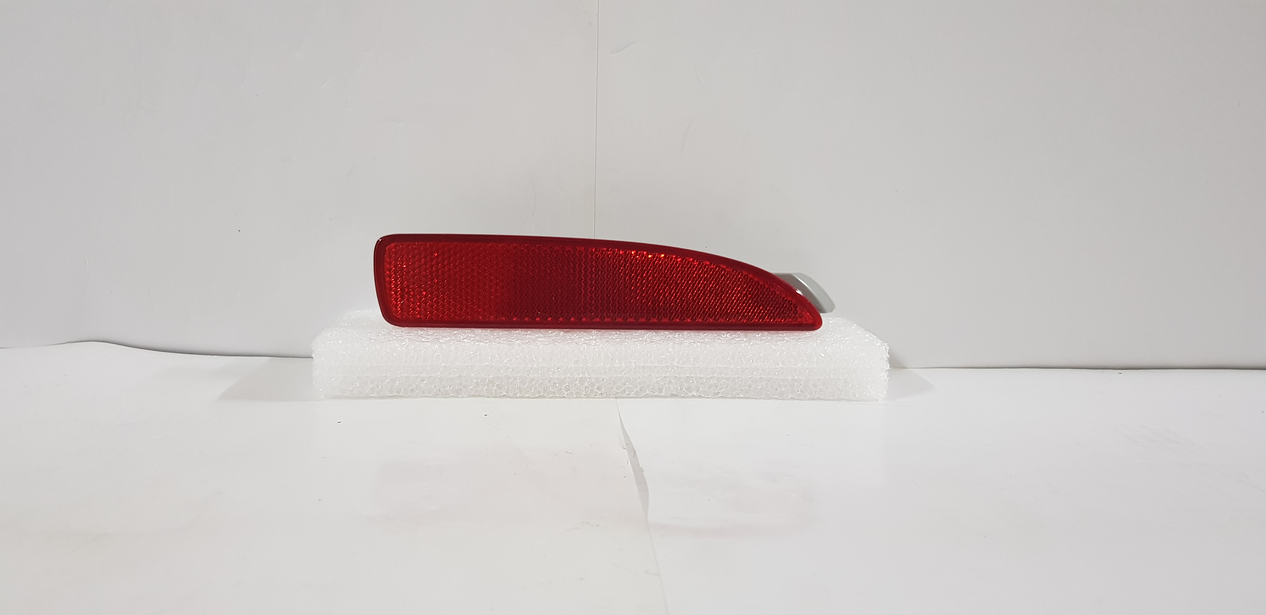  MZ-3 2014-2016 Sedan Right Rear side Reflector