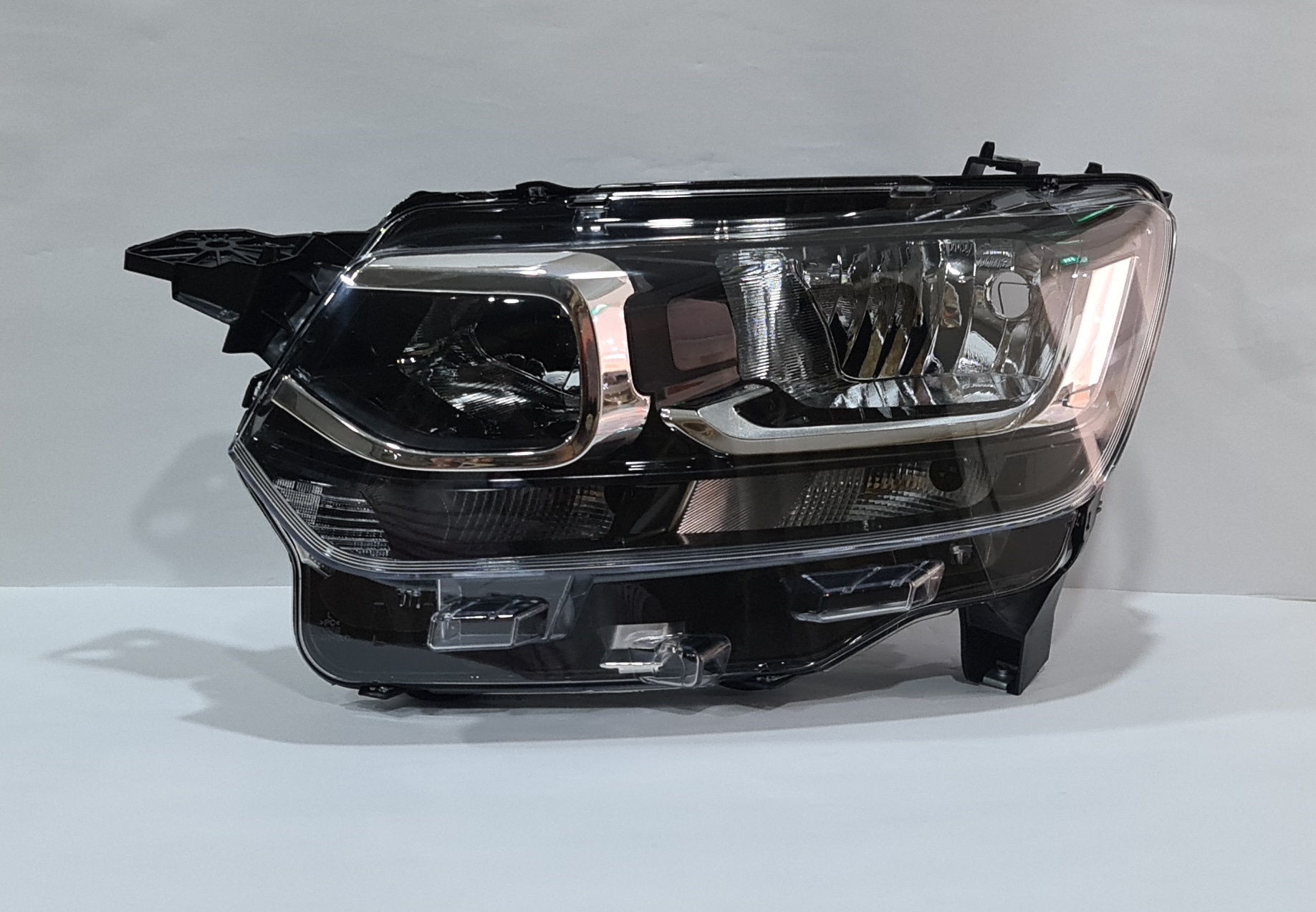  Berlingo 2018 On Van Left side Head light lamp 