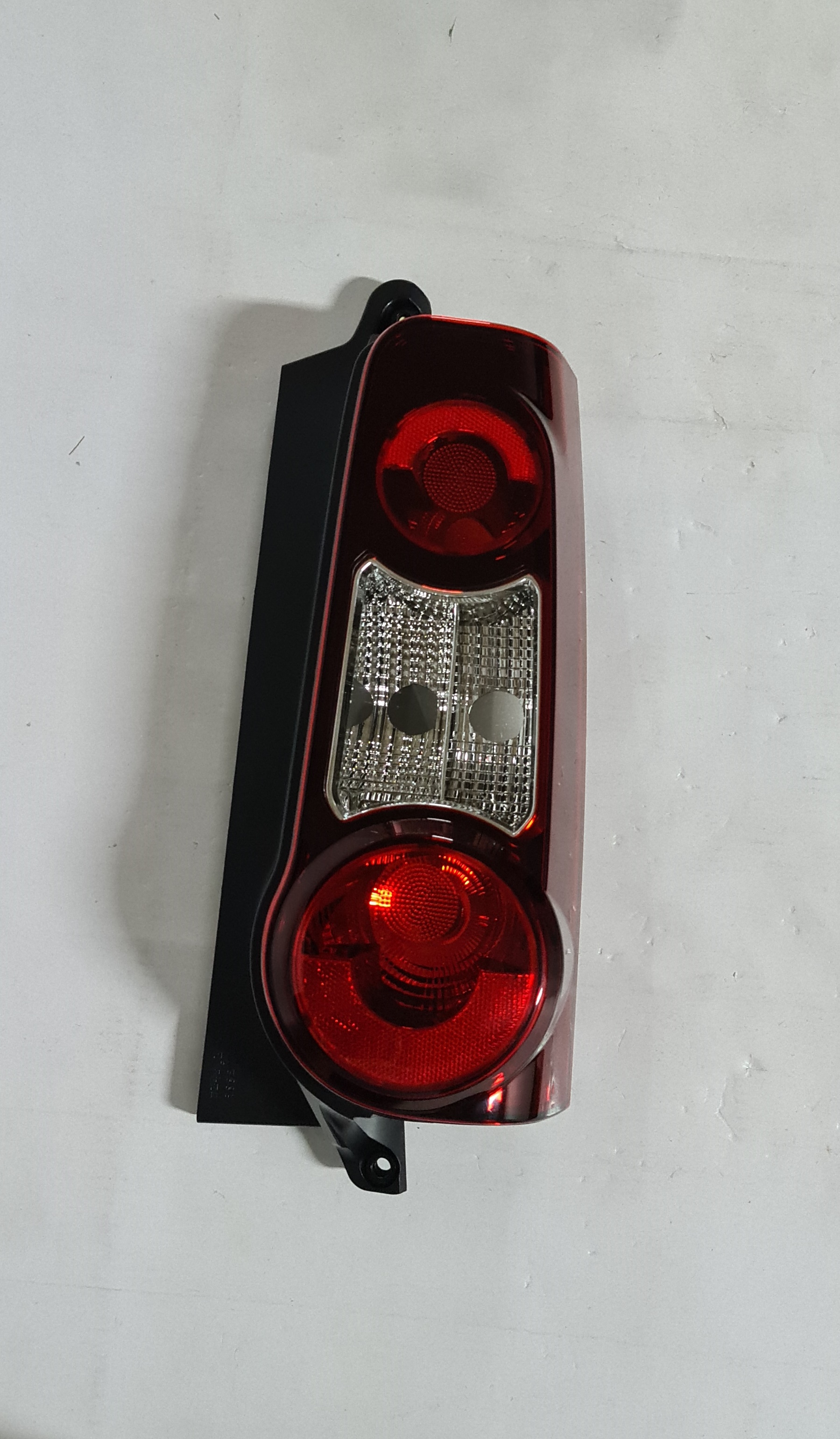  Berlingo 2012-2014 Van Tail light/Tail lamp Two Gate Right side     