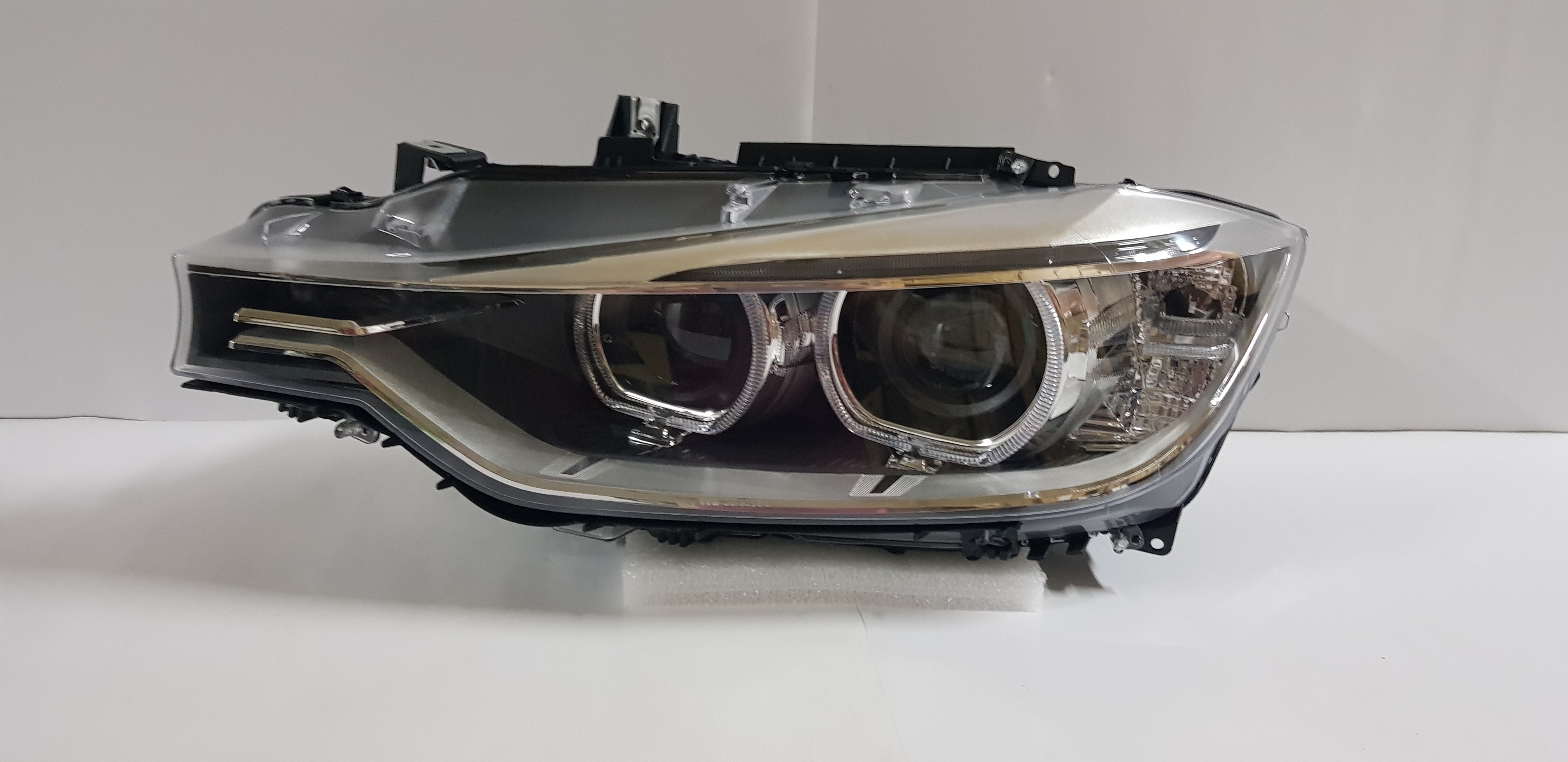  3 Series F30 2011-2015 Sedan Left side Head light lamp (Xenon) Type